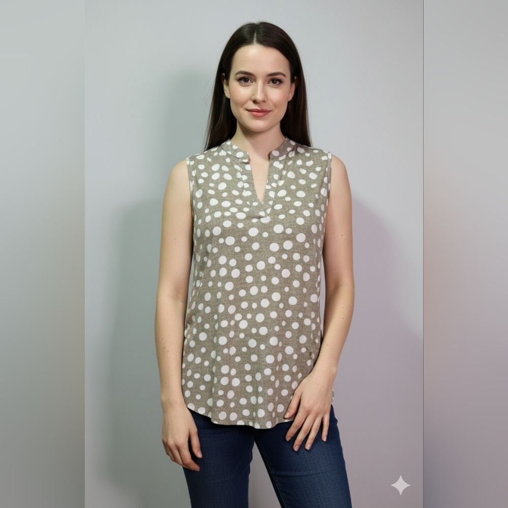 SJS Women's Tan Polka Dot V-Neck Sleeveless Blouse Size Large EUC